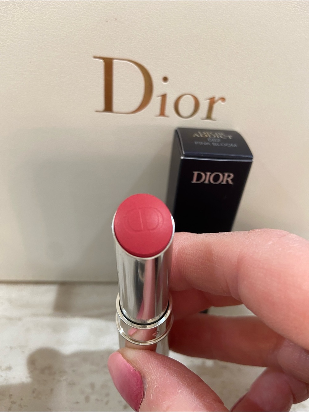 Dior Addict Shine Lipstick 682 Pink Bloom- Black & Silver Accents